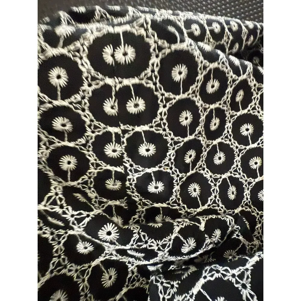 Talbots Black & White Floral Embroidered Silk Blend Cropped Ankle Pants Sz 4p